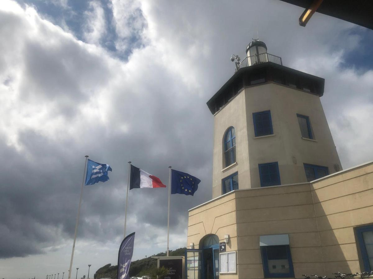 Figure De Proue, Les Sables D Olonne, Port Bourgenay, Talmont Saint Hilaire Talmont-Saint-Hilaire Exterior foto